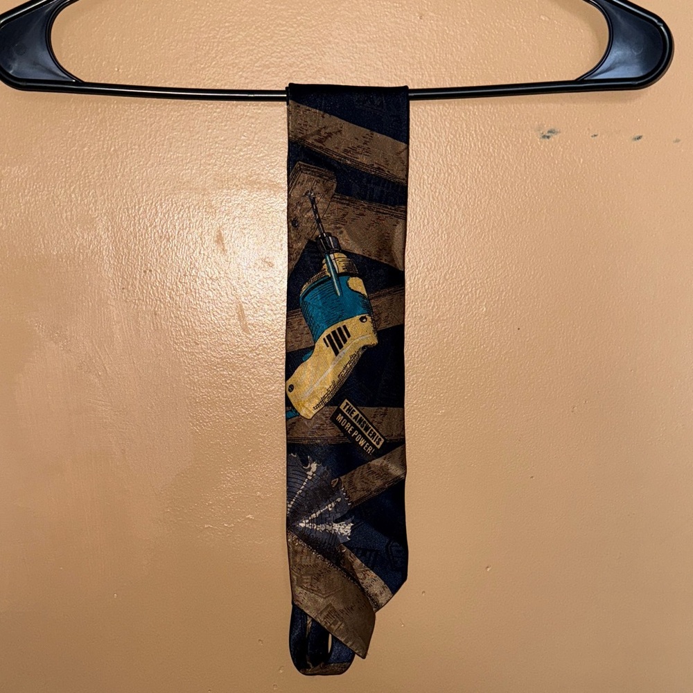 Elegant Blue and Gold Men's Tie